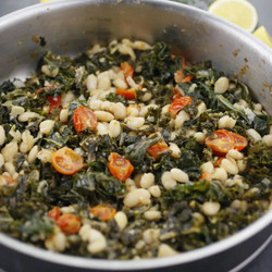 Mediterranean One-pan White Bean And Kale