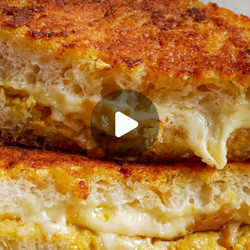 Garlic Confit Toastie