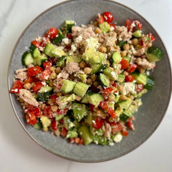 Quick Tuna, Chickpea &amp; Avocado Salad