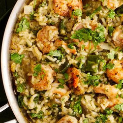 One-pan Salsa Verde Shrimp &amp; Rice