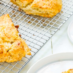 Honey Bacon-cheddar Scones