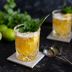 Mai-Tai-Margarita-Cocktail