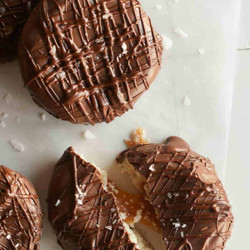 Salted Twix Cookies