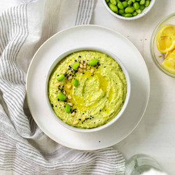 Simple Edamame Hummus (vegan)