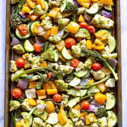 One Pan Pesto Chicken And Vegetables
