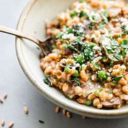 Easy Mushroom Farro Risotto