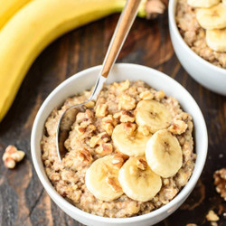Overnight Slow Cooker Steel Cut Oats With Banana