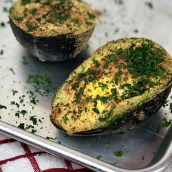 Air Fryer Avocado With Egg