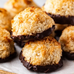 Vegan Coconut Macaroons