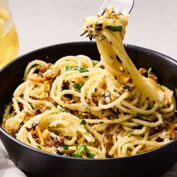 Crispy Sardine Spaghetti Aglio E Olio