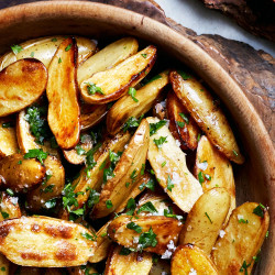 Lemon And Parsley Skillet-roasted Fingerling Potatoes