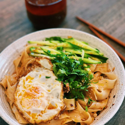 Spicy Garlic Noodle