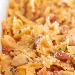 Easy Cajun Chicken Pasta Casserole