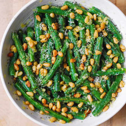 Green Beans With Pine Nuts