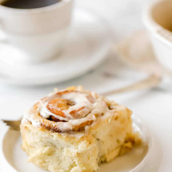 Cinnamon Roll Icing Recipe (2 Ways!)