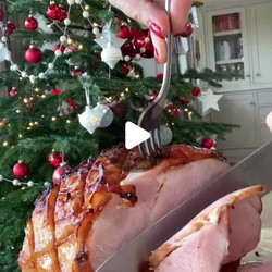 Slow Cooker Ham