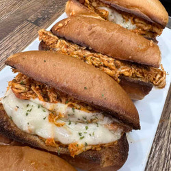 Crockpot Shredded Marinara Chicken