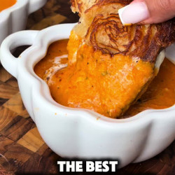 Tomato Basil Soup With Croissant Grilled Cheese
