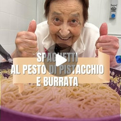 Spaghetti Con Pesto Di Pistacchio E Burrata
