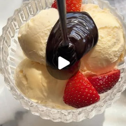 Homemade Hot Fudge Sauce