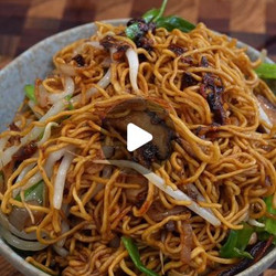 Soy Sauce Pan Fried Noodles