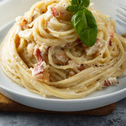 Pâtes À La "carbonara" À La Française