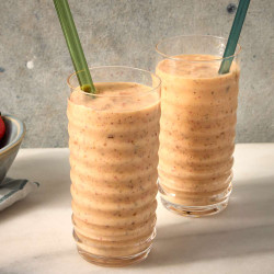 Strawberry-mango Chia Seed Smoothie