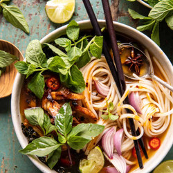 Easy Sesame Chicken And Noodles In Spicy Broth