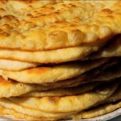 Пухкі Коржі До Чаю