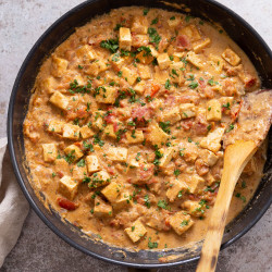 Tofu In Creamy Black Pepper Tomato Sauce ( Dum Tofu Paneer Kali Mirch) 