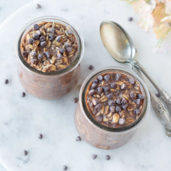Chocolate Banana Overnight Oats