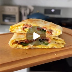 Protein Jalapeño Popper Egg Wrap