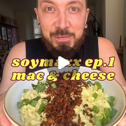 Soymaxxing Bacon Mac &amp; Cheese