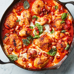 Skillet Chicken With Tomatoes, Pancetta And Mozzarella
