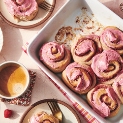 Jammin’ Raspberry Buns