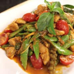 Red Curry Stir Fry With Chicken  ผัดเผ็ดไก่ (pad Ped Gai)
