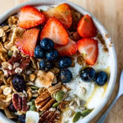 Easy Toasted Homemade Granola