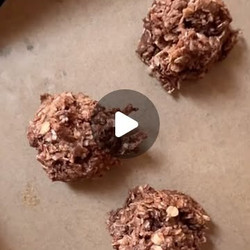 Peanut Butter Chocolate Energy Bites