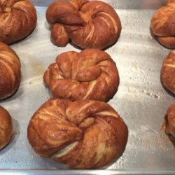 Mouthwatering Azorean Cinnamon Twists Recipe