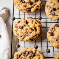 Vegan Gluten-free Chocolate Chip Cookies