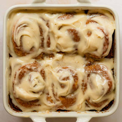 Cinnamon Rolls With Heavy Cream Recipe