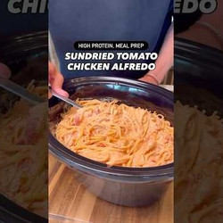 Sundried Tomato Chicken Alfredo