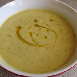 Creamy Zucchini And Garlic Soup