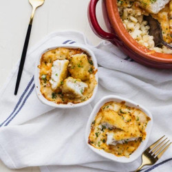 Oven Baked Potato &amp; Herb Cod With Mac &amp; Cheese