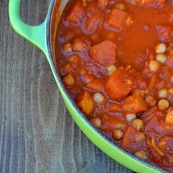 Hearty Chickpea And Sweet Potato Stew