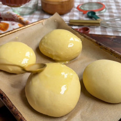 Easy Homemade Burger Buns