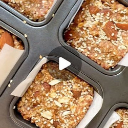 5 Ingredient Almond And Sesame Breakfast Bars