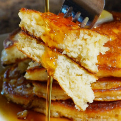 Homemade Buttermilk Pancakes