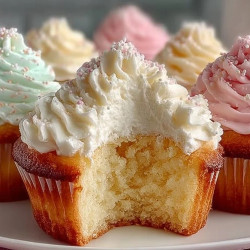 Copycat Magnolia Bakery Cupcakes