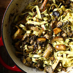 Remix of Balsamic Wild Mushroom Pasta